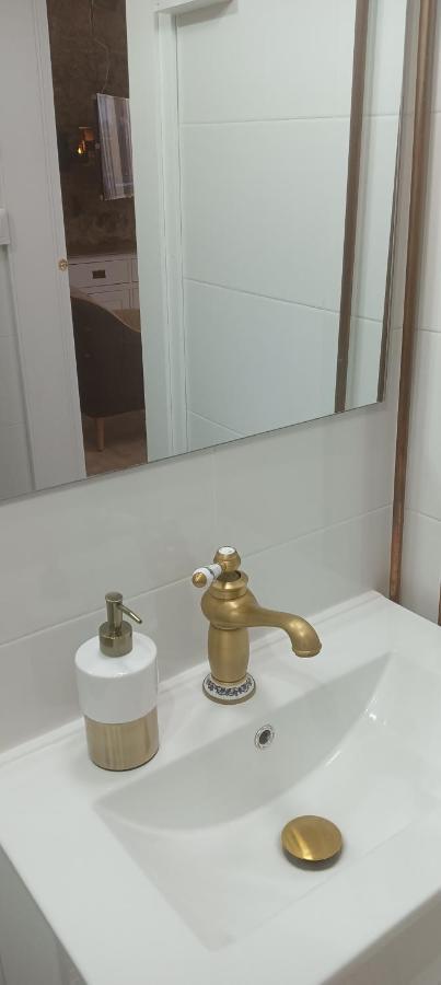 Fernando El Catolico Premium Apartamento Málaga Exterior foto